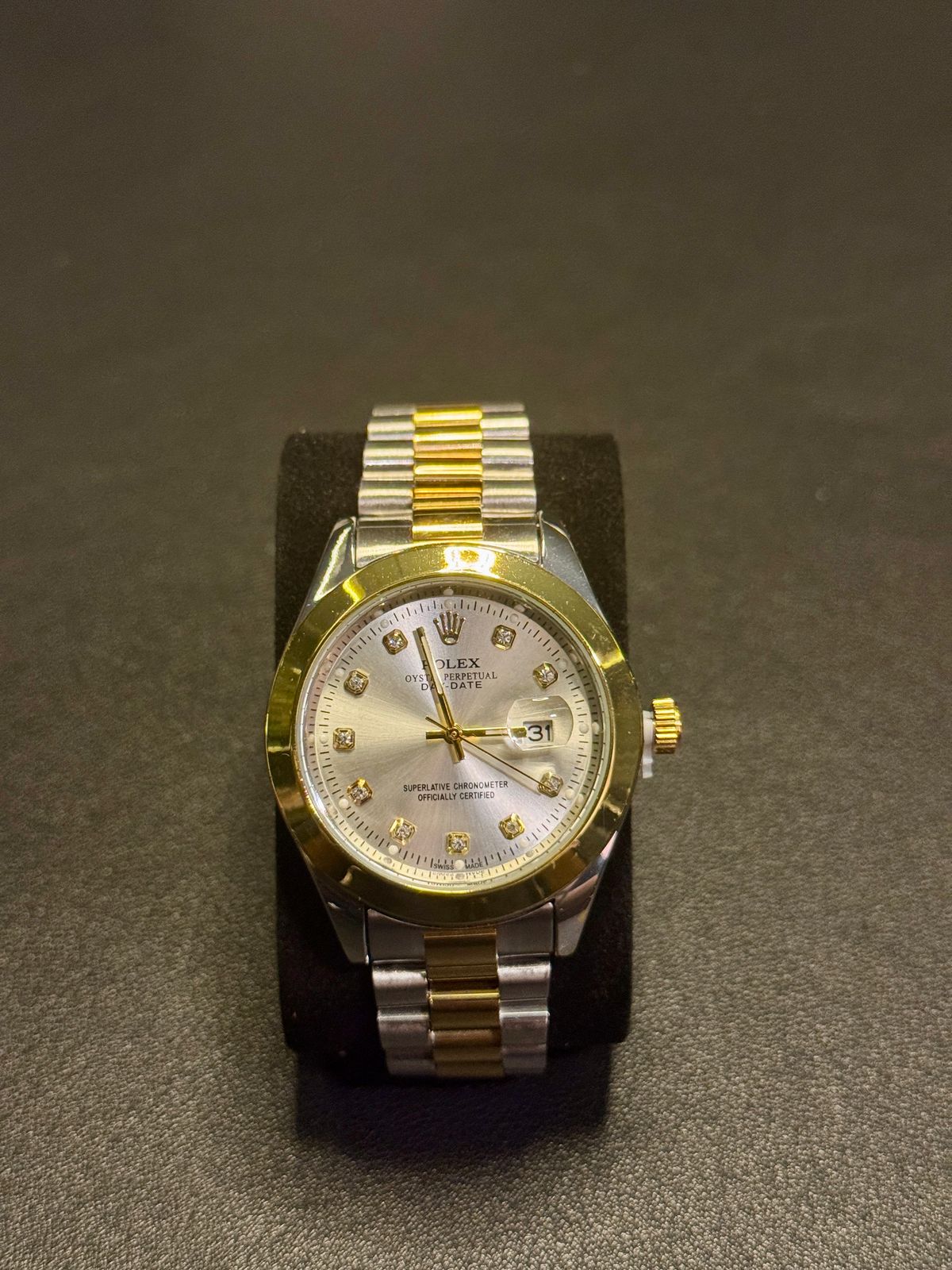 Rolex wrist watch - The Ultimate Dive Watch, with a white dailler